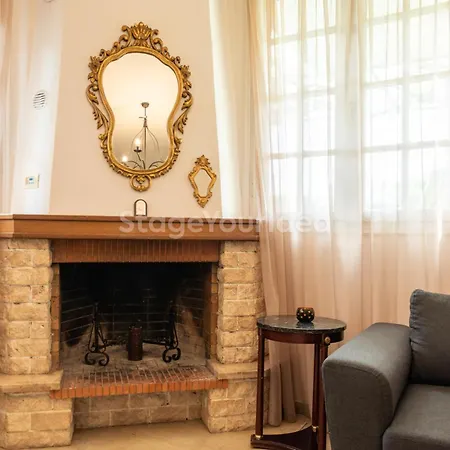 Traditional With Garden, Also For Gatherings ,15 Minutes From Airport